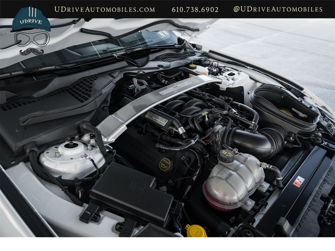 2016 Ford Mustang Shelby GT350R  1 Owner 200 Miles Blue Stripe with Red Accent Electronics Pkg - Photo 59 - West Chester, PA 19382