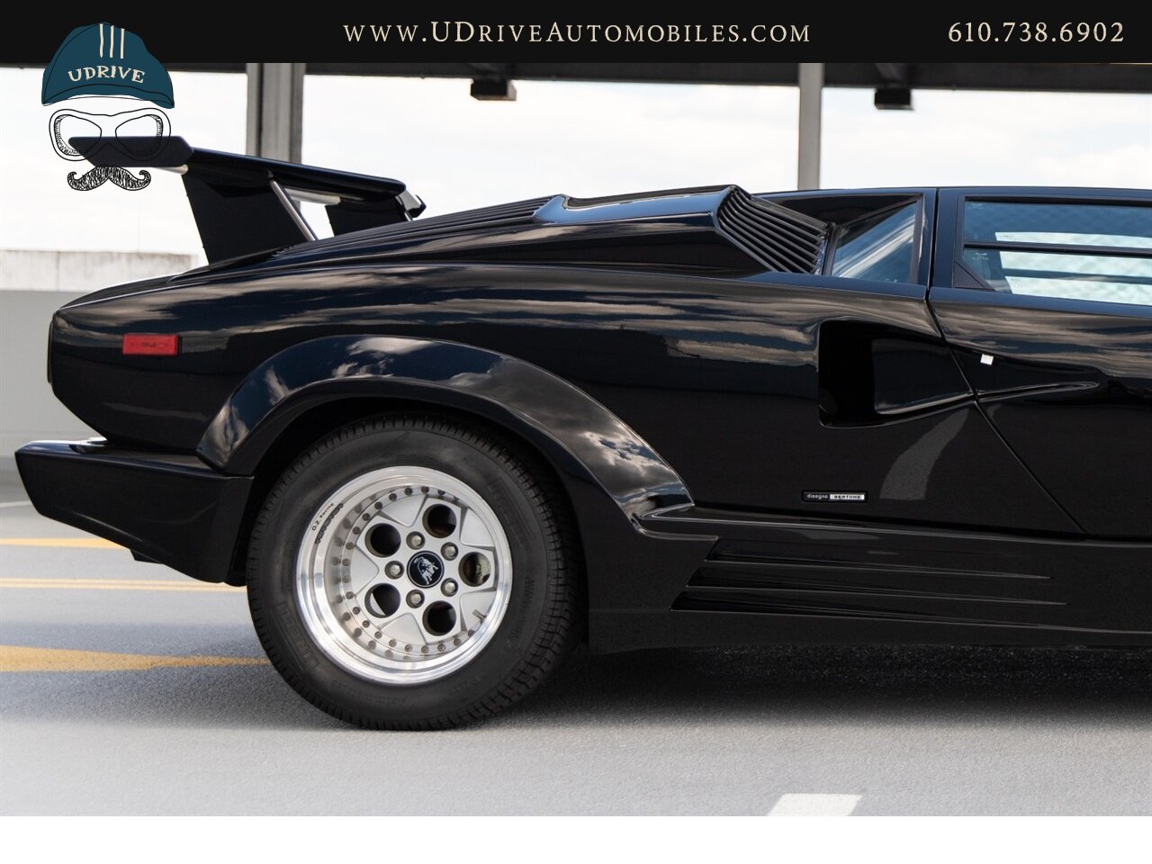 1989 Lamborghini Countach   - Photo 21 - West Chester, PA 19382