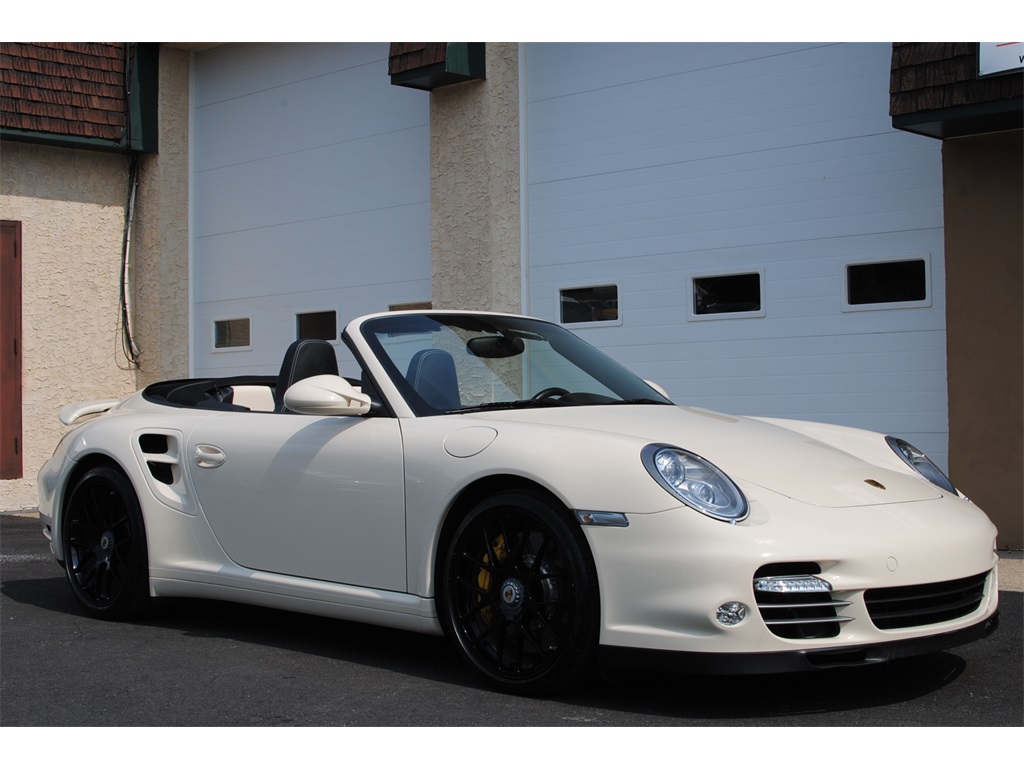 2012 Porsche 911 Turbo S   - Photo 8 - West Chester, PA 19382