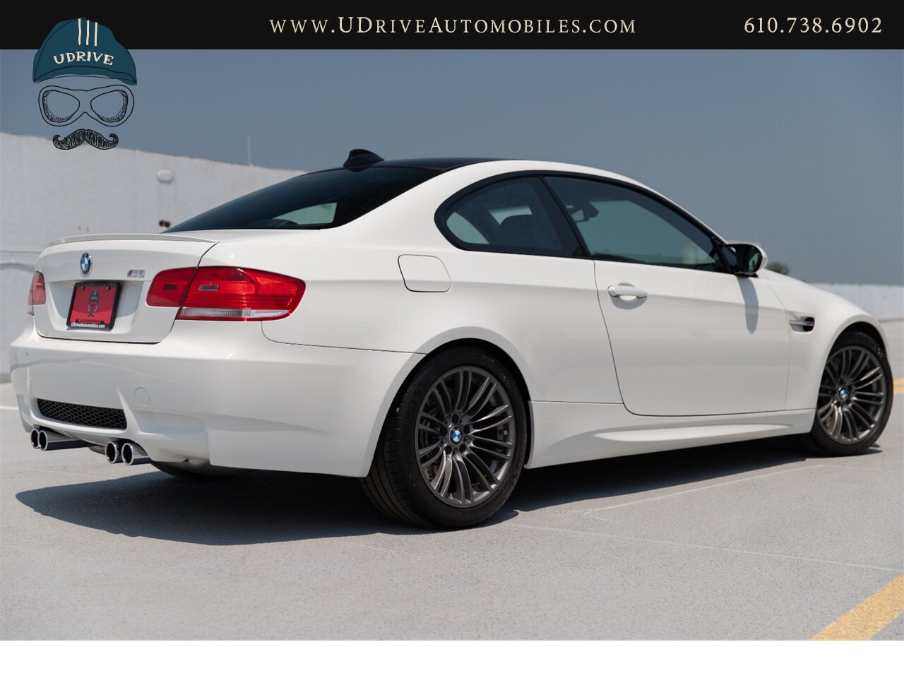 2010 BMW M3 E92 Alpine White DCT 16k Miles Carbon Fiber Roof  Comfort Access Service History - Photo 4 - West Chester, PA 19382