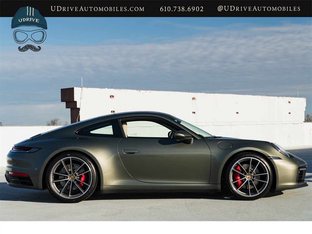 2020 Porsche 911 Carrera 4S  C4S AWD 5k Miles Aventurine Green Prem Pkg Sport Pkg Sport Seats - Photo 17 - West Chester, PA 19382