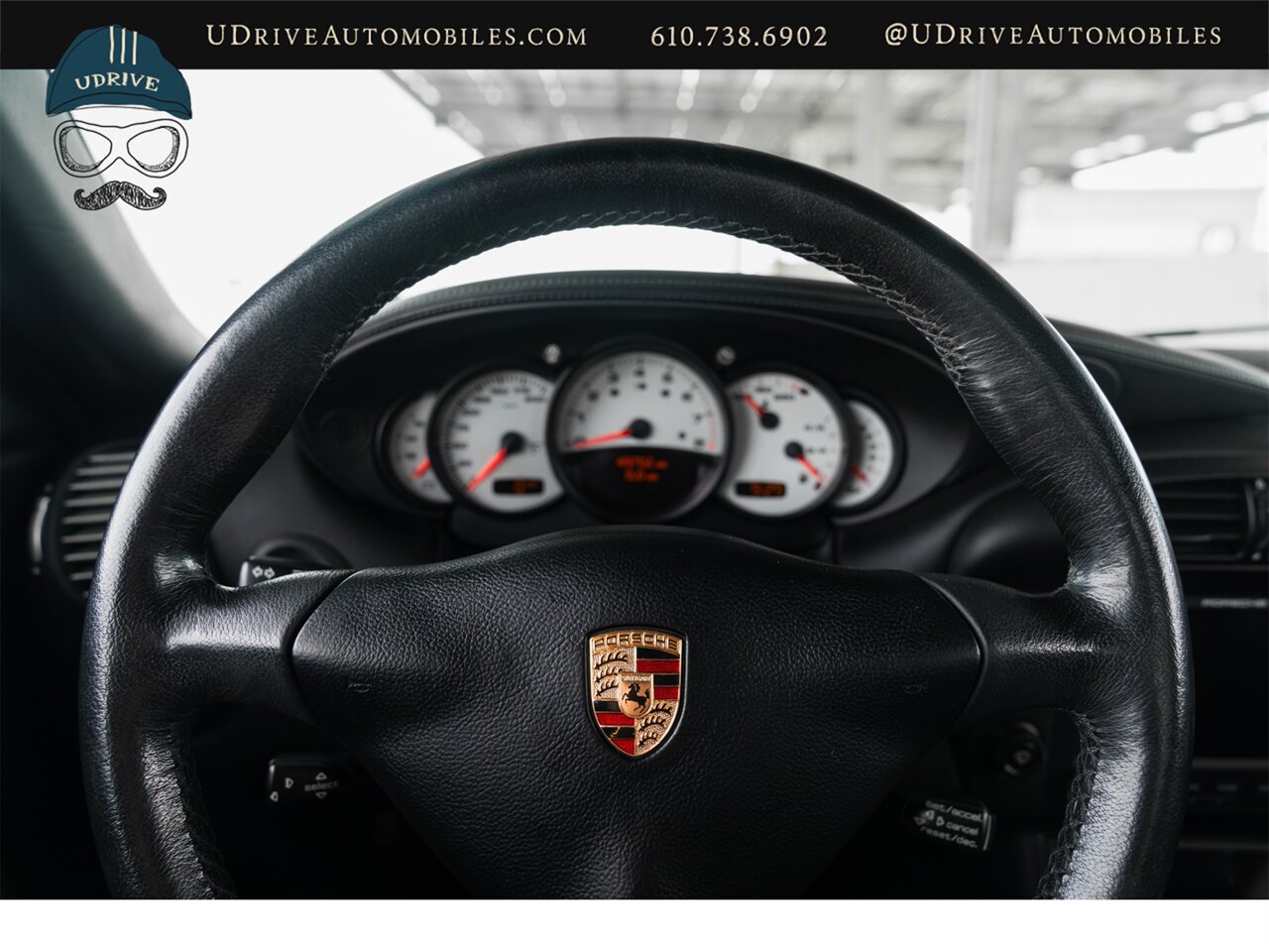 2003 Porsche 911 Carrera 4S C4S 6 Speed Manual Sport Seats  Leather Covered Hardback Seats - Photo 34 - West Chester, PA 19382