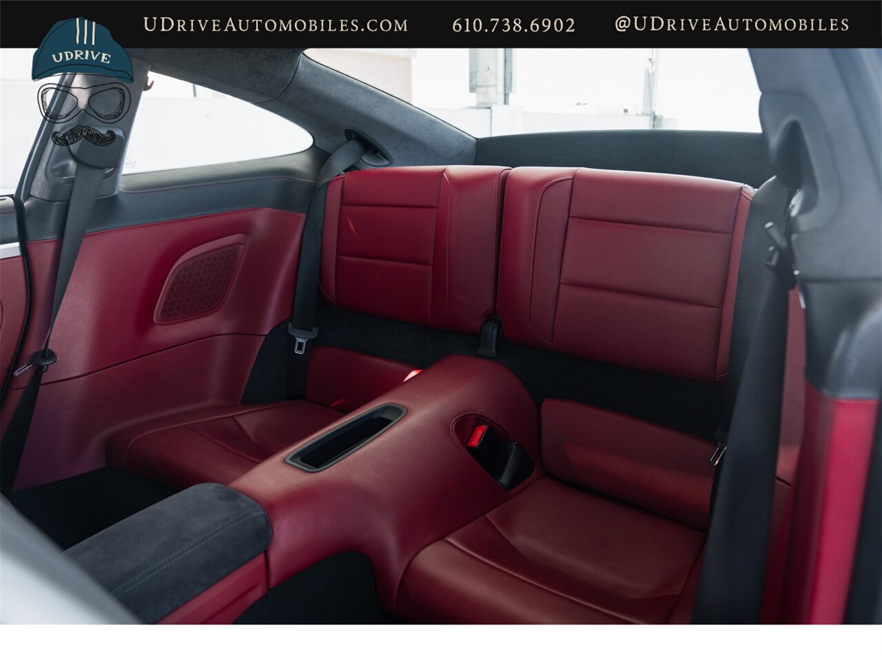 2017 Porsche 911 Carrera  991.2 7 Speed Manual Chrono Sport Exhst 20in RS Spyder Whls Glass Roof 2 Tone Lthr Great Spec - Photo 47 - West Chester, PA 19382