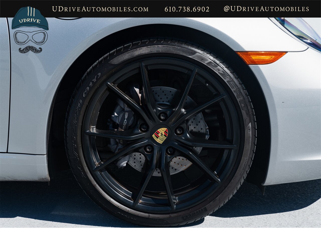 2017 Porsche 911 Carrera  991.2 7 Speed Manual Chrono Sport Exhst 20in RS Spyder Whls Glass Roof 2 Tone Lthr Great Spec - Photo 54 - West Chester, PA 19382