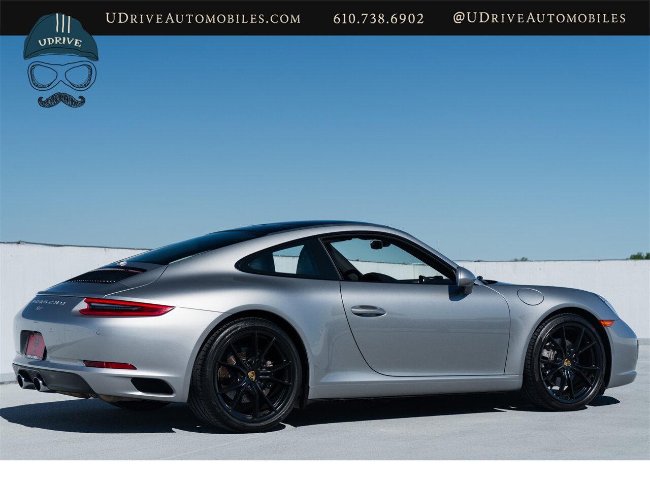 2017 Porsche 911 Carrera  991.2 7 Speed Manual Chrono Sport Exhst 20in RS Spyder Whls Glass Roof 2 Tone Lthr Great Spec - Photo 17 - West Chester, PA 19382