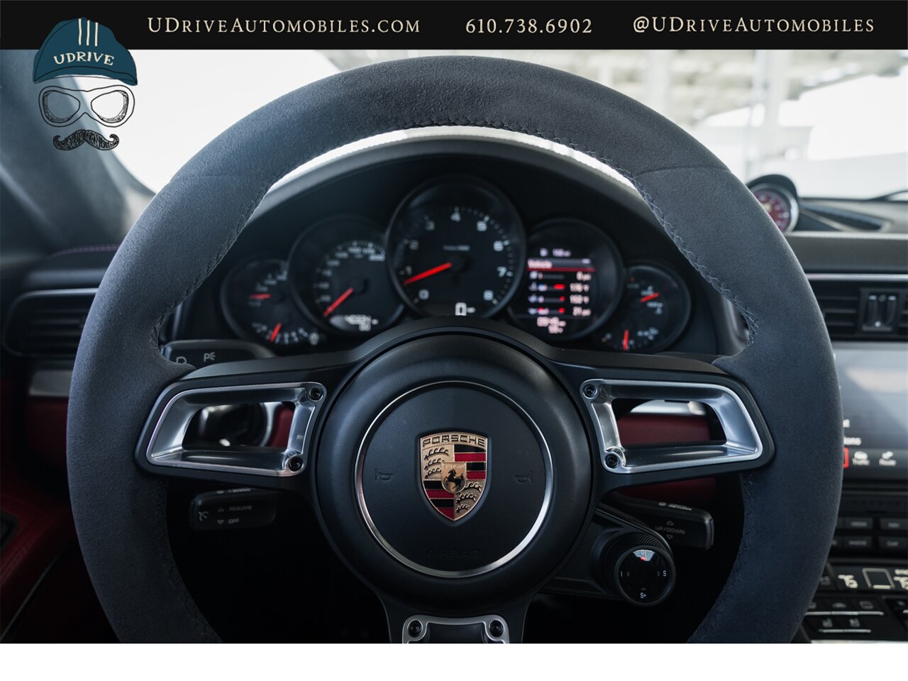 2017 Porsche 911 Carrera  991.2 7 Speed Manual Chrono Sport Exhst 20in RS Spyder Whls Glass Roof 2 Tone Lthr Great Spec - Photo 29 - West Chester, PA 19382