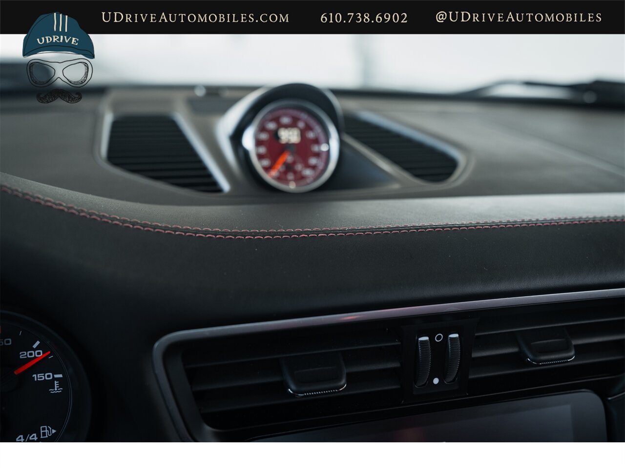 2017 Porsche 911 Carrera  991.2 7 Speed Manual Chrono Sport Exhst 20in RS Spyder Whls Glass Roof 2 Tone Lthr Great Spec - Photo 34 - West Chester, PA 19382