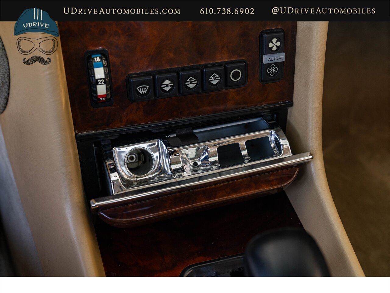 1988 Mercedes-Benz 560SL Signal Red Detailed Service History - Photo 60 - West Chester, PA 19382