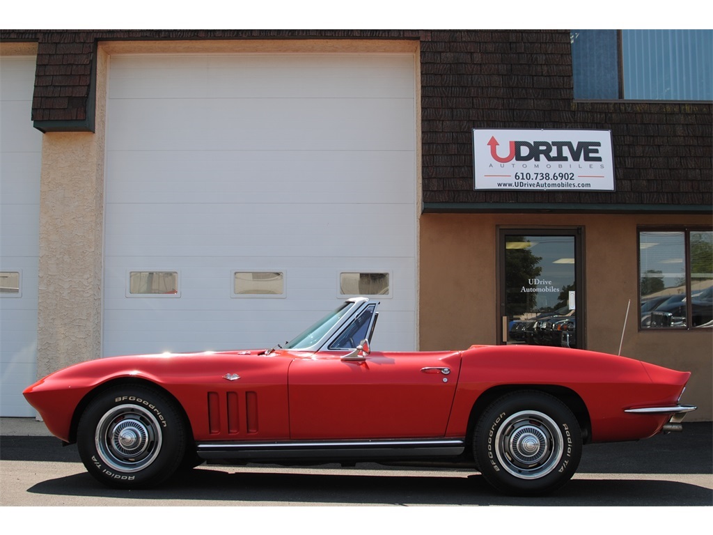 1965 Chevrolet Corvette Stingray   - Photo 1 - West Chester, PA 19382