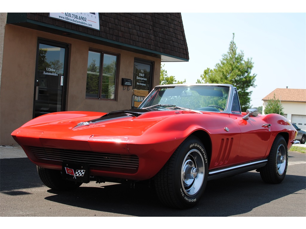 1965 Chevrolet Corvette Stingray   - Photo 3 - West Chester, PA 19382