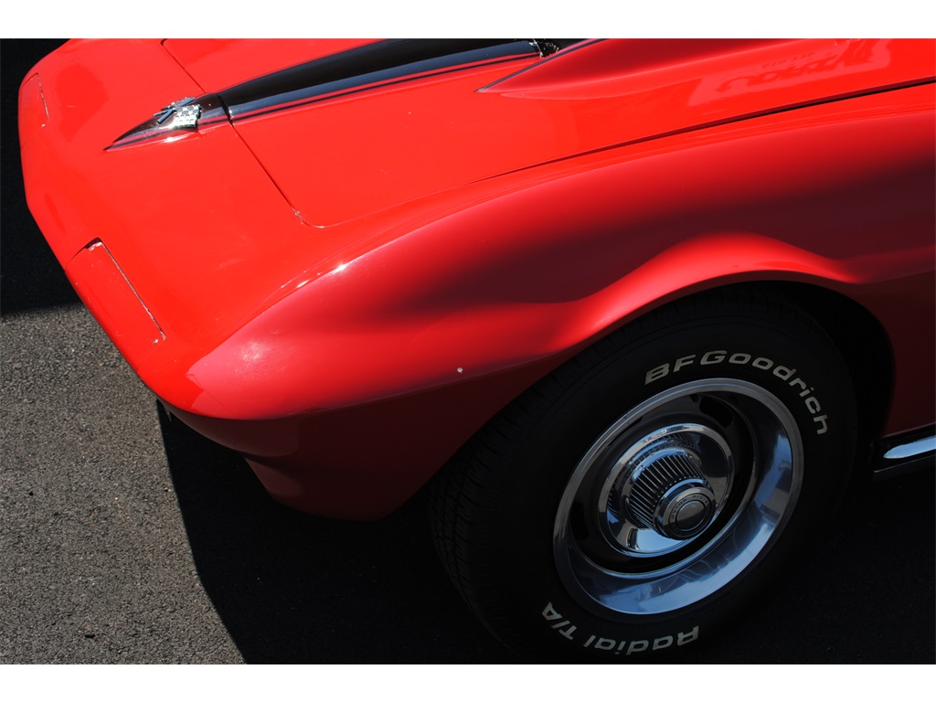 1965 Chevrolet Corvette Stingray   - Photo 5 - West Chester, PA 19382