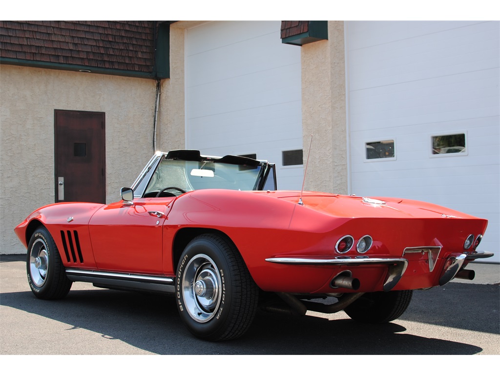 1965 Chevrolet Corvette Stingray   - Photo 21 - West Chester, PA 19382