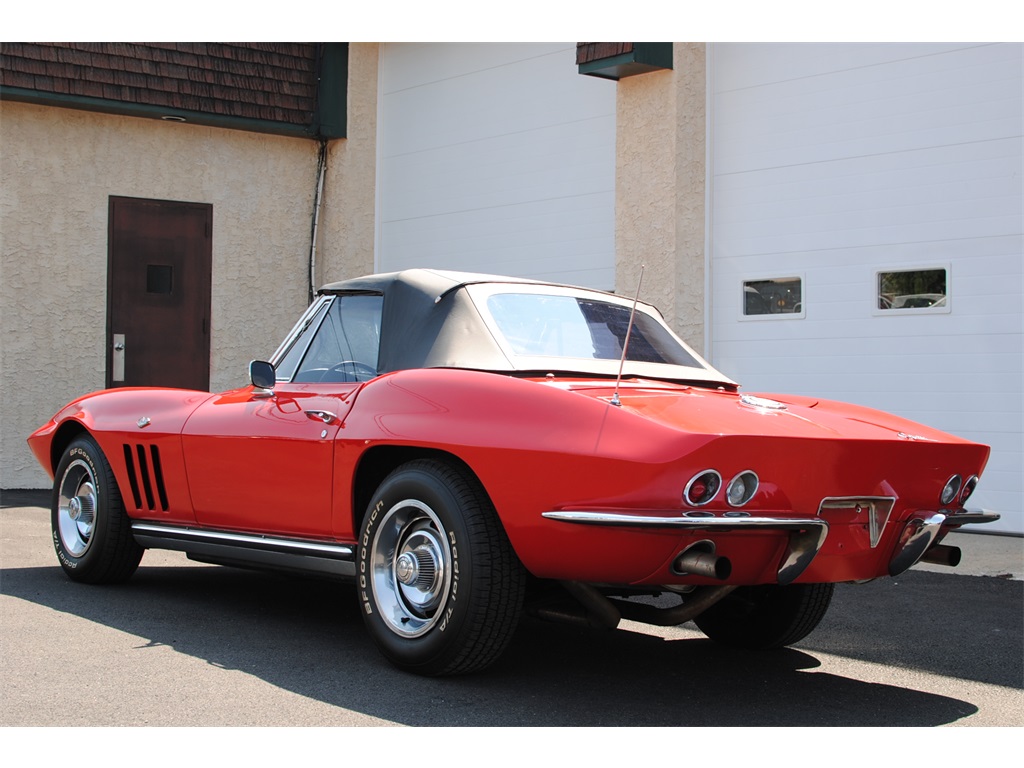 1965 Chevrolet Corvette Stingray   - Photo 19 - West Chester, PA 19382