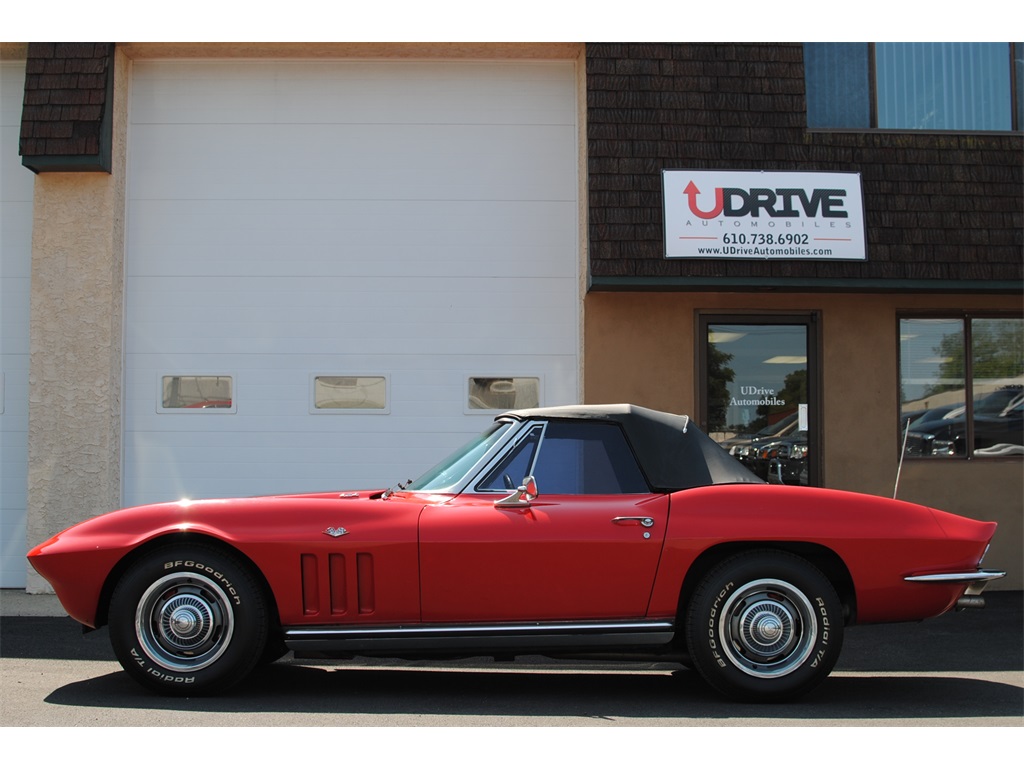 1965 Chevrolet Corvette Stingray   - Photo 2 - West Chester, PA 19382