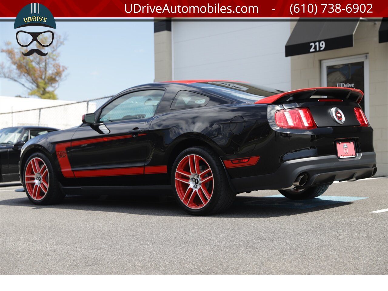 2012 Ford Mustang 866 Miles Boss 302 Laguna Seca #338 of 750  Red TracKey Activated - Photo 22 - West Chester, PA 19382