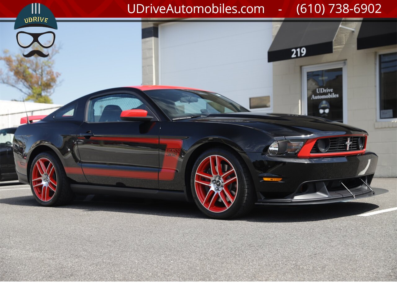 2012 Ford Mustang 866 Miles Boss 302 Laguna Seca #338 of 750  Red TracKey Activated - Photo 14 - West Chester, PA 19382