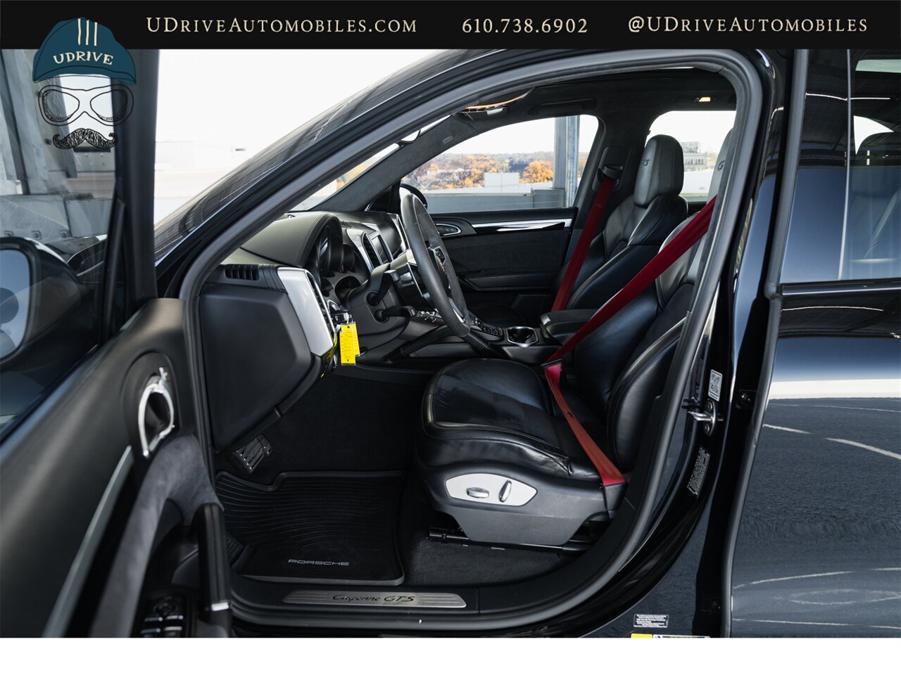 2016 Porsche Cayenne GTS 21in Whls Sport Chrono Red Dial Alcantara Red Belts Pano - Photo 34 - West Chester, PA 19382
