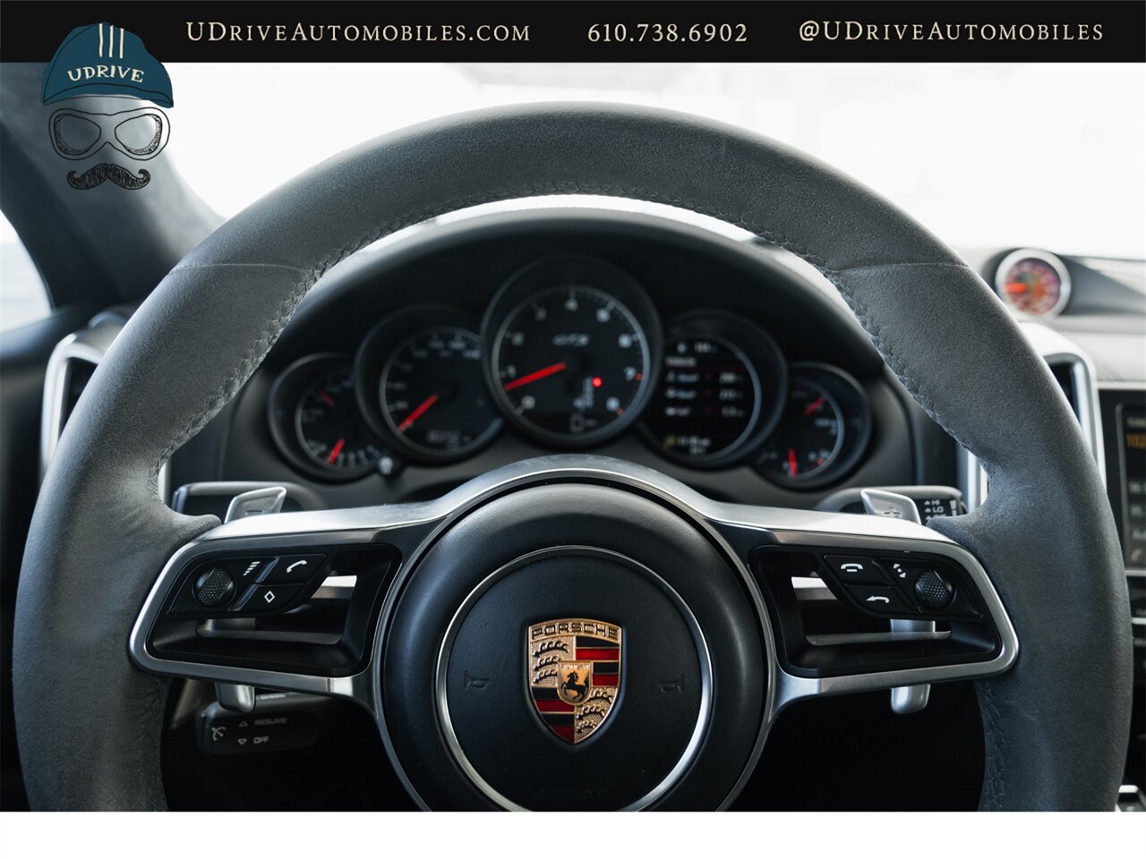 2016 Porsche Cayenne GTS 21in Whls Sport Chrono Red Dial Alcantara Red Belts Pano - Photo 36 - West Chester, PA 19382
