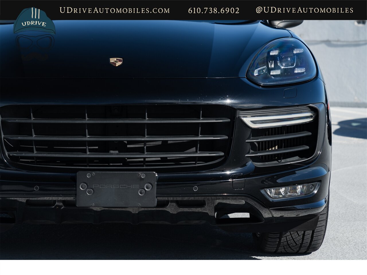 2016 Porsche Cayenne GTS 21in Whls Sport Chrono Red Dial Alcantara Red Belts Pano - Photo 15 - West Chester, PA 19382