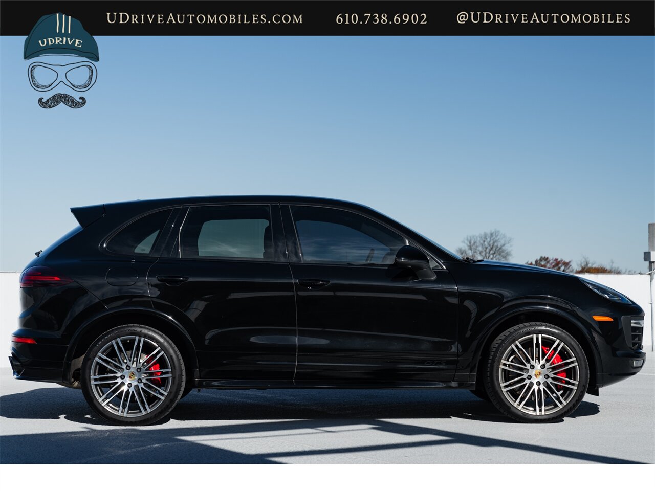 2016 Porsche Cayenne GTS 21in Whls Sport Chrono Red Dial Alcantara Red Belts Pano - Photo 20 - West Chester, PA 19382