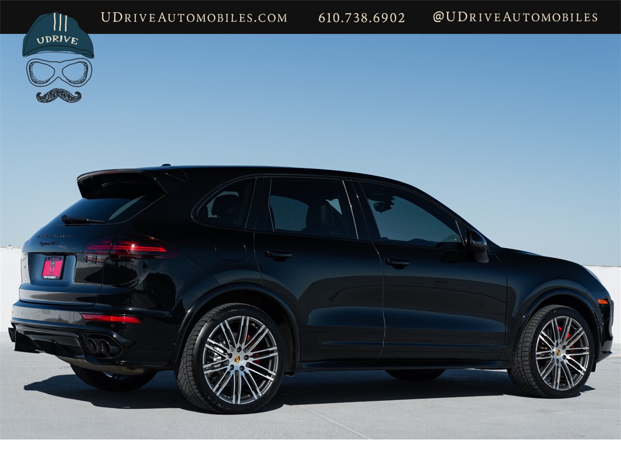 2016 Porsche Cayenne GTS 21in Whls Sport Chrono Red Dial Alcantara Red Belts Pano - Photo 22 - West Chester, PA 19382