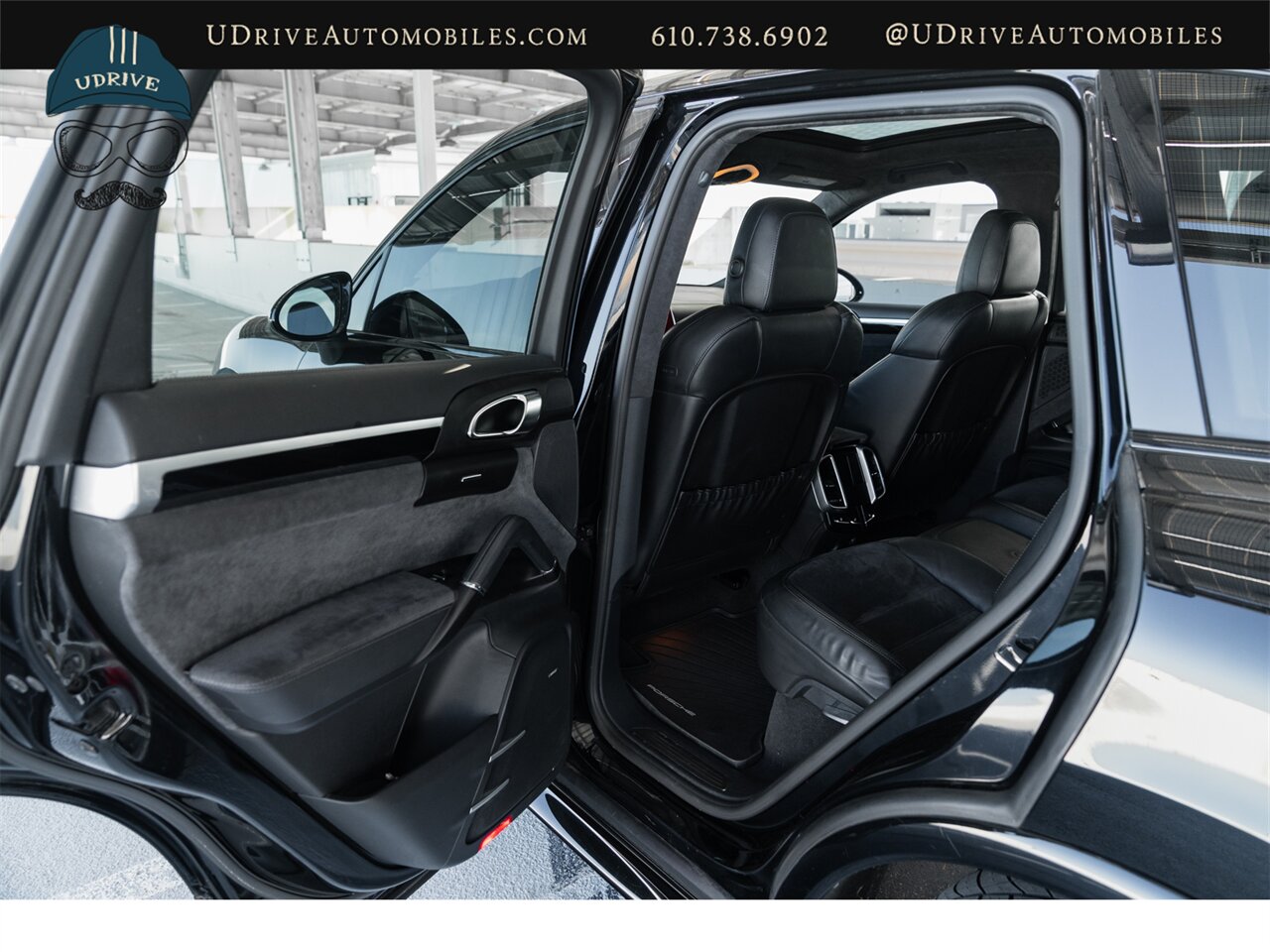 2016 Porsche Cayenne GTS 21in Whls Sport Chrono Red Dial Alcantara Red Belts Pano - Photo 49 - West Chester, PA 19382