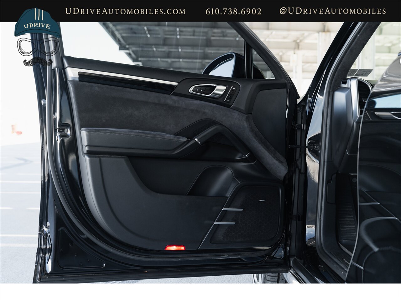 2016 Porsche Cayenne GTS 21in Whls Sport Chrono Red Dial Alcantara Red Belts Pano - Photo 31 - West Chester, PA 19382