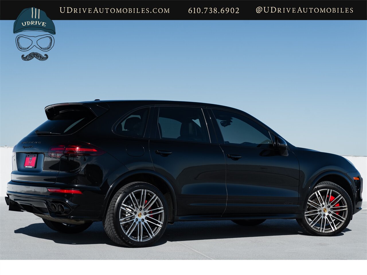 2016 Porsche Cayenne GTS 21in Whls Sport Chrono Red Dial Alcantara Red Belts Pano - Photo 5 - West Chester, PA 19382