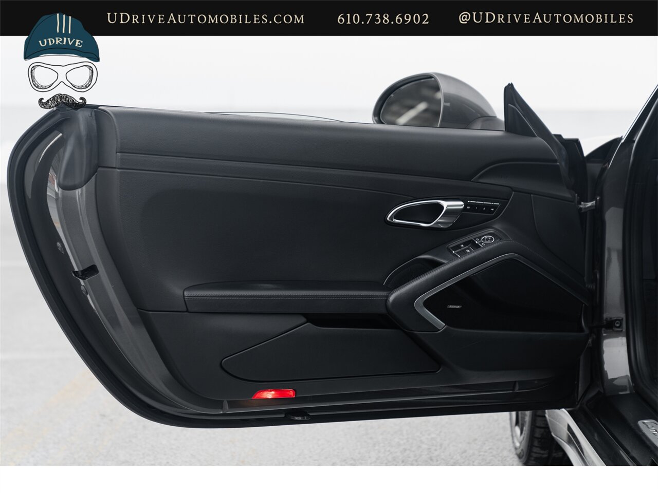 2015 Porsche 911 Carrera 4S  991 Carrera 4S C4S Sunroof PDLS Cam Pwr Steer Plus ParkAssist - Photo 27 - West Chester, PA 19382