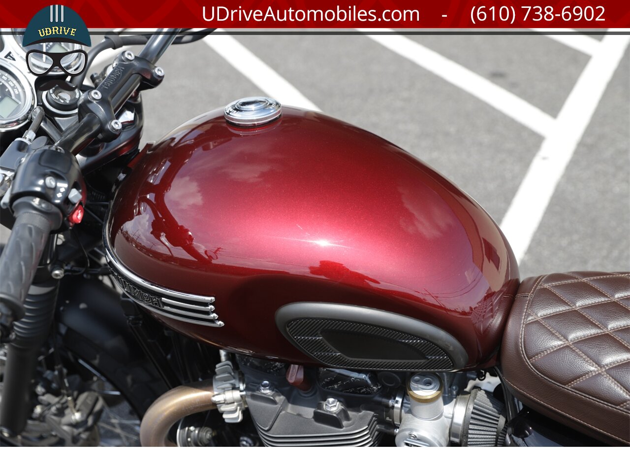 2016 Triumph Bonneville T120 Bonnevile Up-Grades Brat Style 1221 Miles   - Photo 5 - West Chester, PA 19382