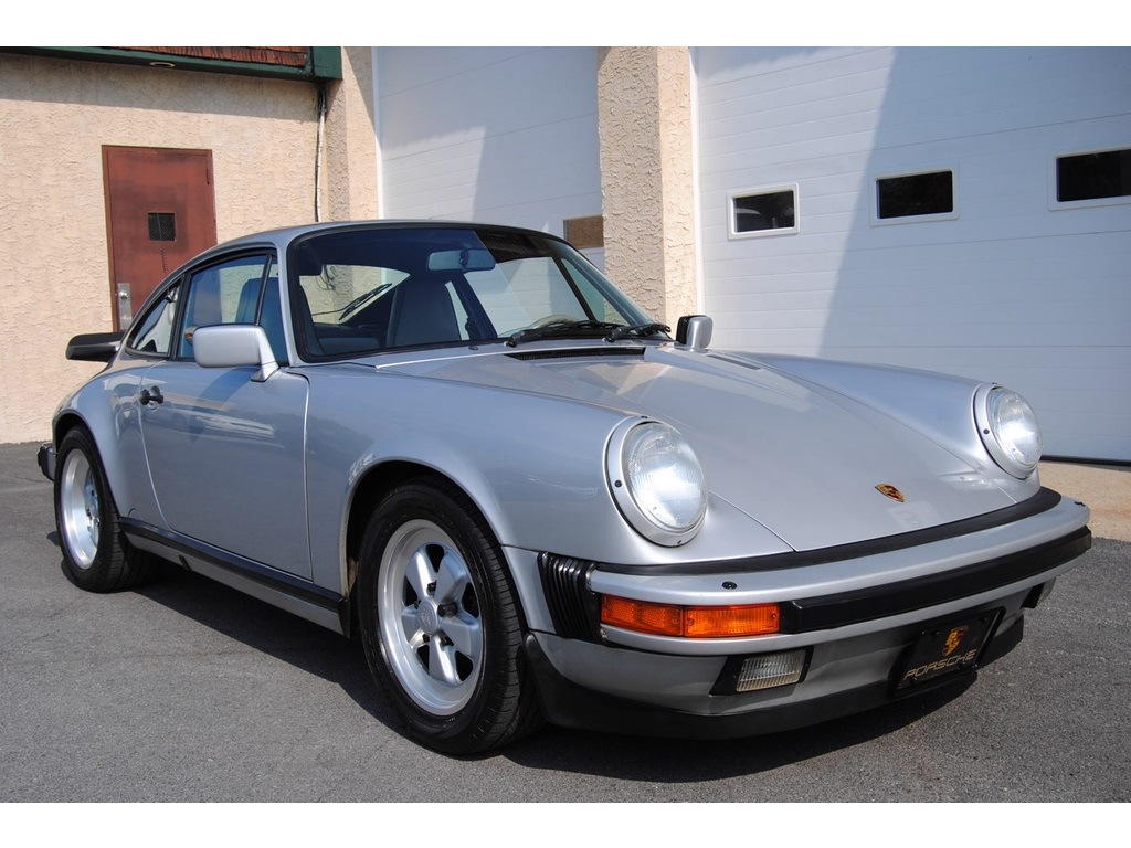 1989 Porsche 911 Carrera   - Photo 10 - West Chester, PA 19382