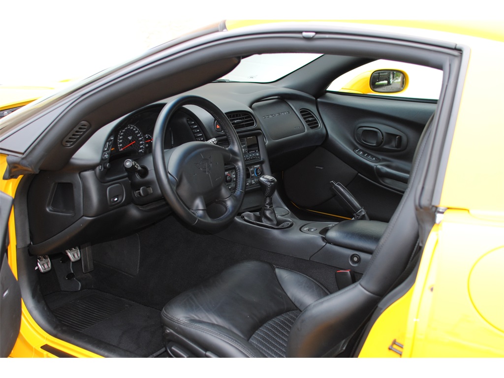 2004 Chevrolet Corvette Z06   - Photo 14 - West Chester, PA 19382