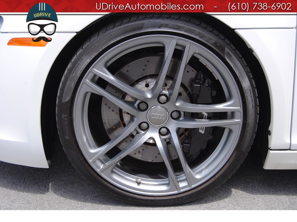 2011 Audi R8 5.2 quattro Spyder   - Photo 35 - West Chester, PA 19382