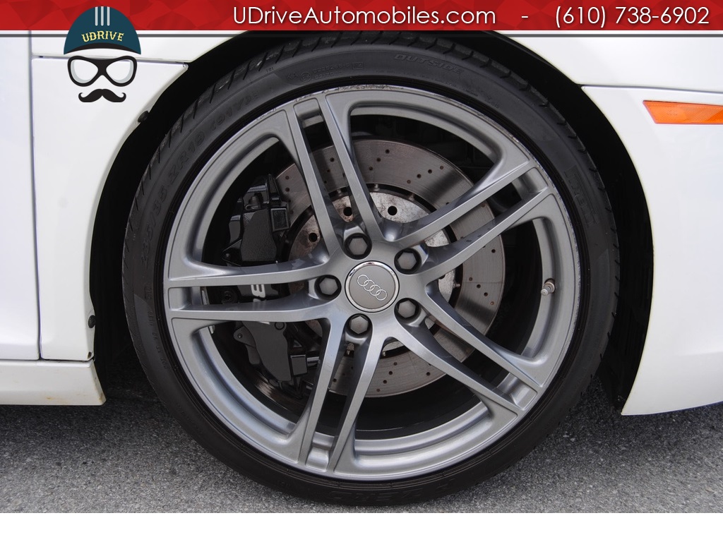 2011 Audi R8 5.2 quattro Spyder   - Photo 36 - West Chester, PA 19382