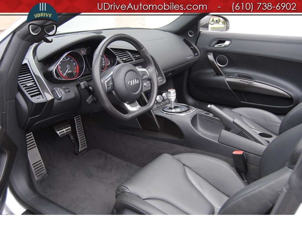 2011 Audi R8 5.2 quattro Spyder   - Photo 21 - West Chester, PA 19382