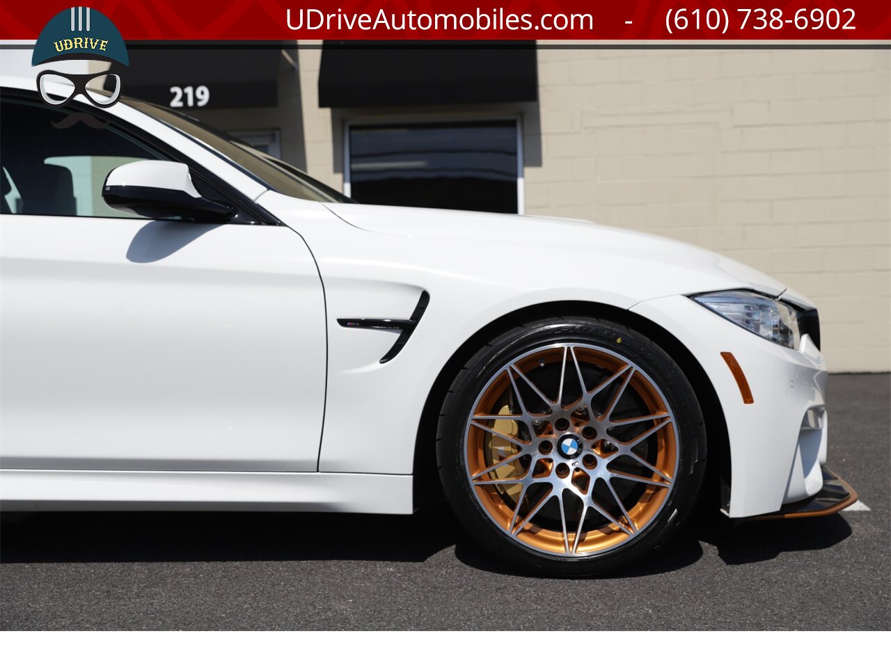 2016 BMW M4 GTS M4 GTS Alpine White 1800 Miles Clear Film   - Photo 15 - West Chester, PA 19382