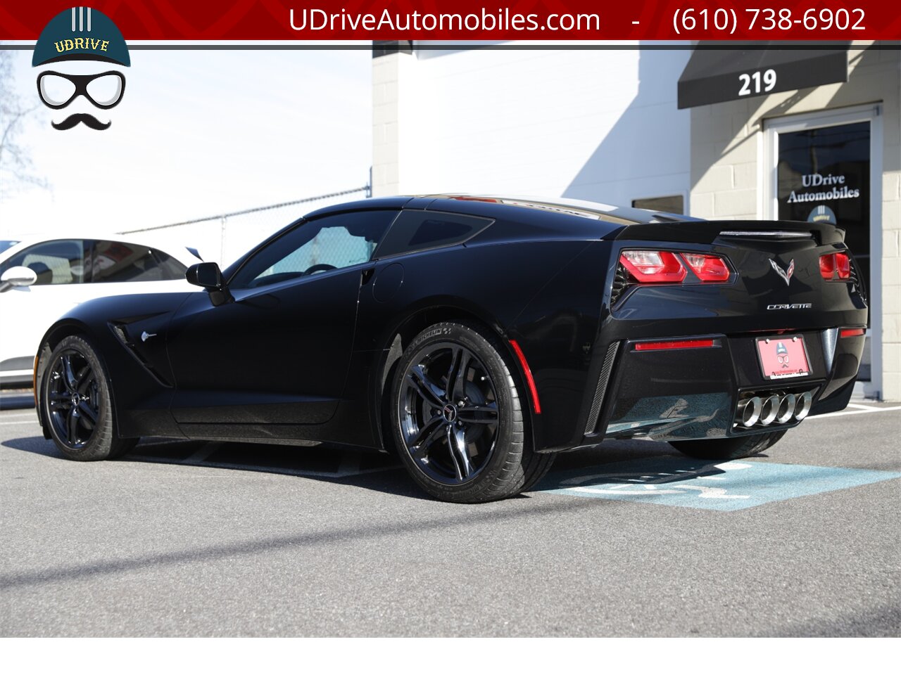 2016 Chevrolet Corvette Stingray   - Photo 22 - West Chester, PA 19382