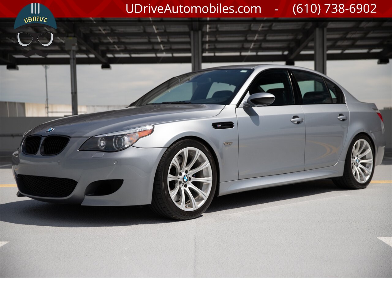 2007 BMW M5 6 Speed Manual Multi Function Dynamic Seats  Vented Seats Shades - Photo 7 - West Chester, PA 19382