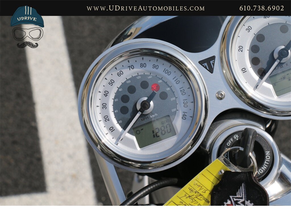 2016 Triumph Bonneville Thruxton R 1200 Miles Cafe Racer As New   - Photo 9 - West Chester, PA 19382