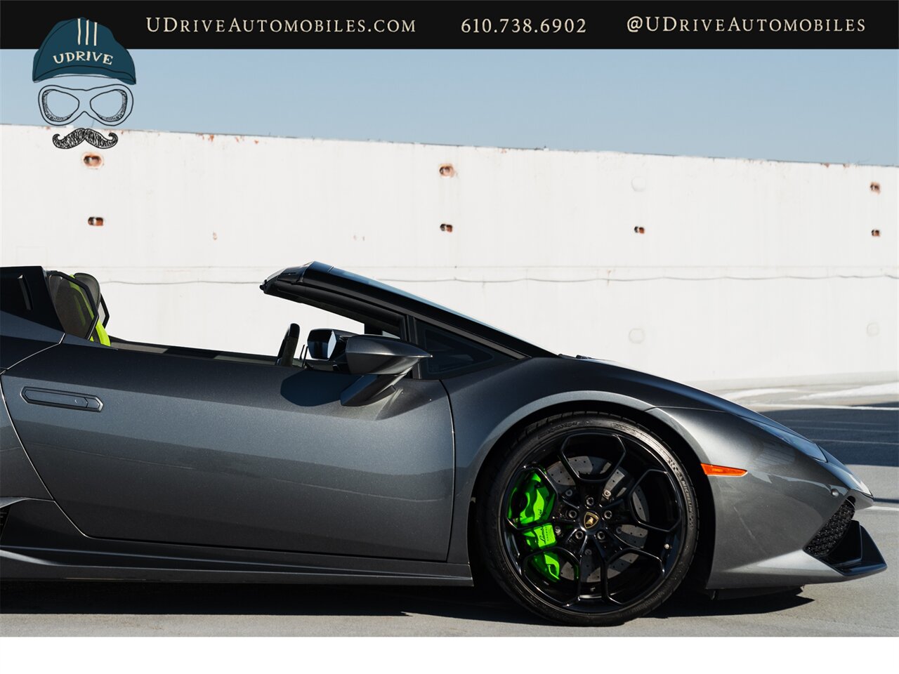 2016 Lamborghini Huracan LP 610-4 Spyder  1 Owner Fresh Service Lift System Sport Exhst Sportivo Verde Fauns Interior CCB Green Calipers RVC Dynamic Steer Full Body PPF - Photo 18 - West Chester, PA 19382