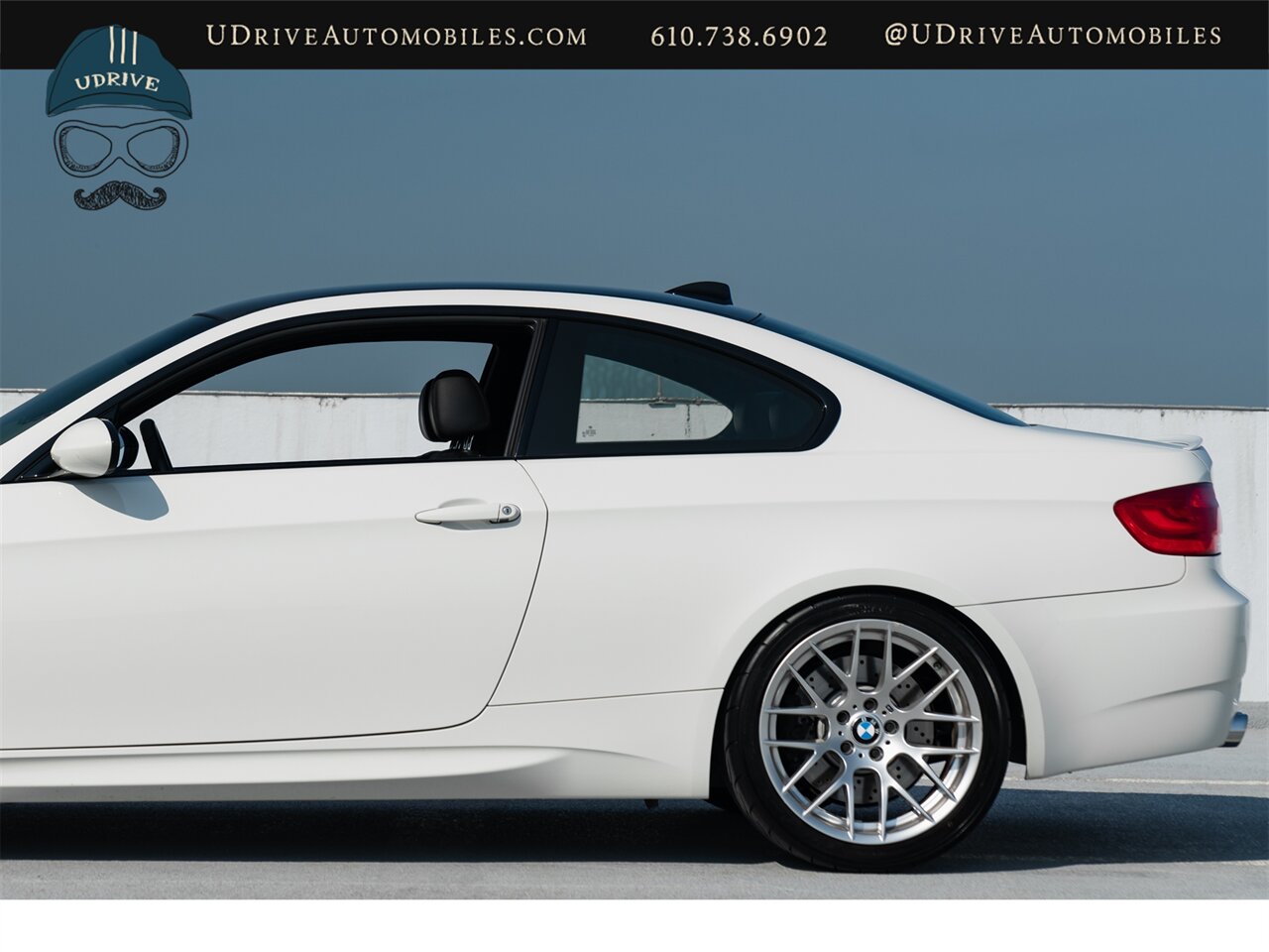 2013 BMW M3 Competition Pkg 6 Speed  Pure Enthusiast Spec No Nav Carbon Roof - Photo 27 - West Chester, PA 19382