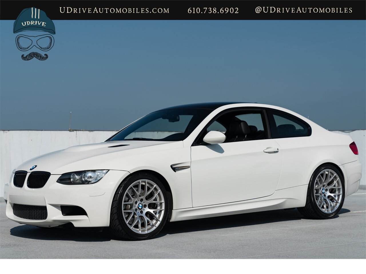 2013 BMW M3 Competition Pkg 6 Speed  Pure Enthusiast Spec No Nav Carbon Roof - Photo 10 - West Chester, PA 19382