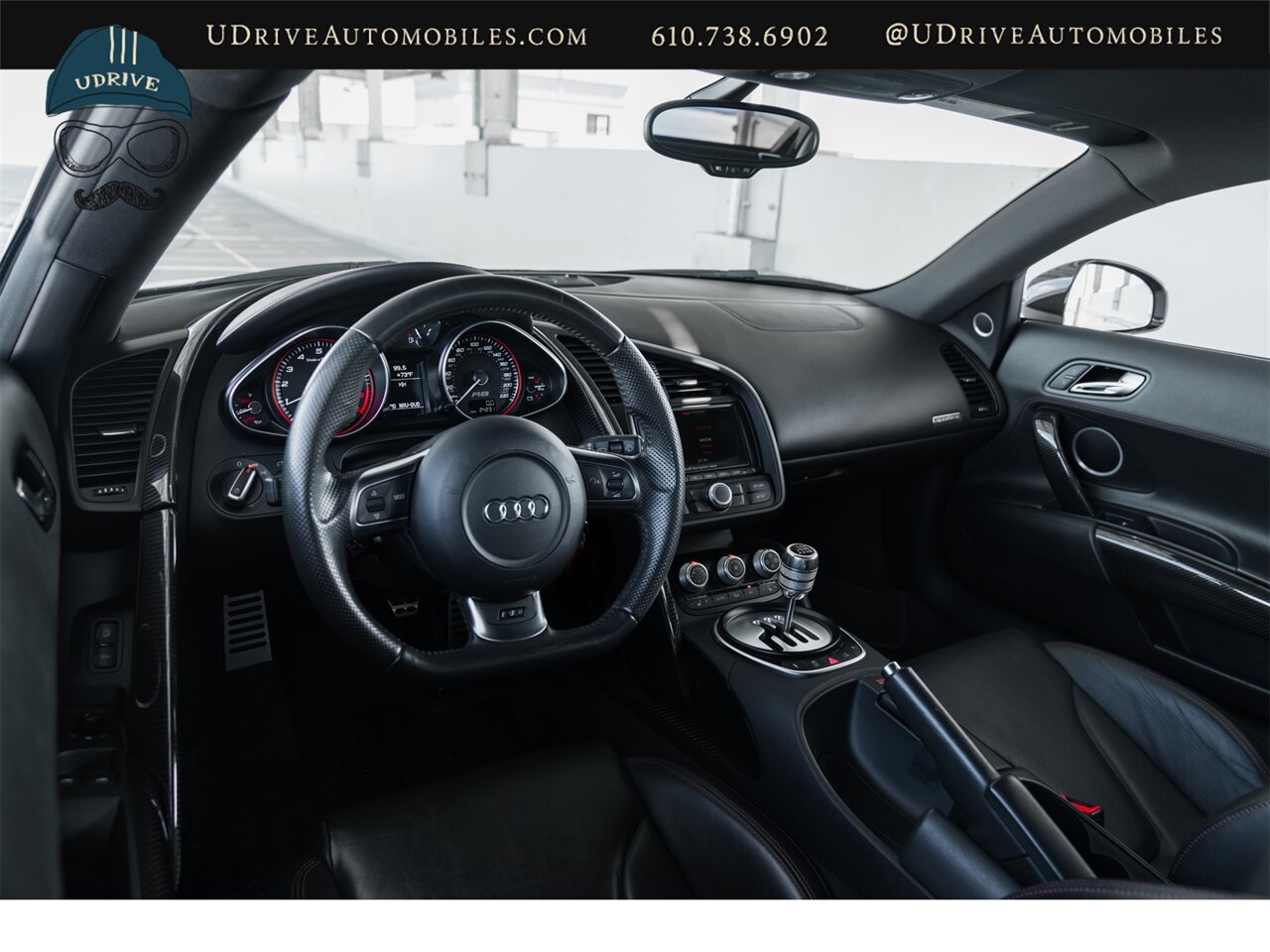 2012 Audi R8 5.2 quattro  V10 6 Speed Manual Red Stitching - Photo 5 - West Chester, PA 19382