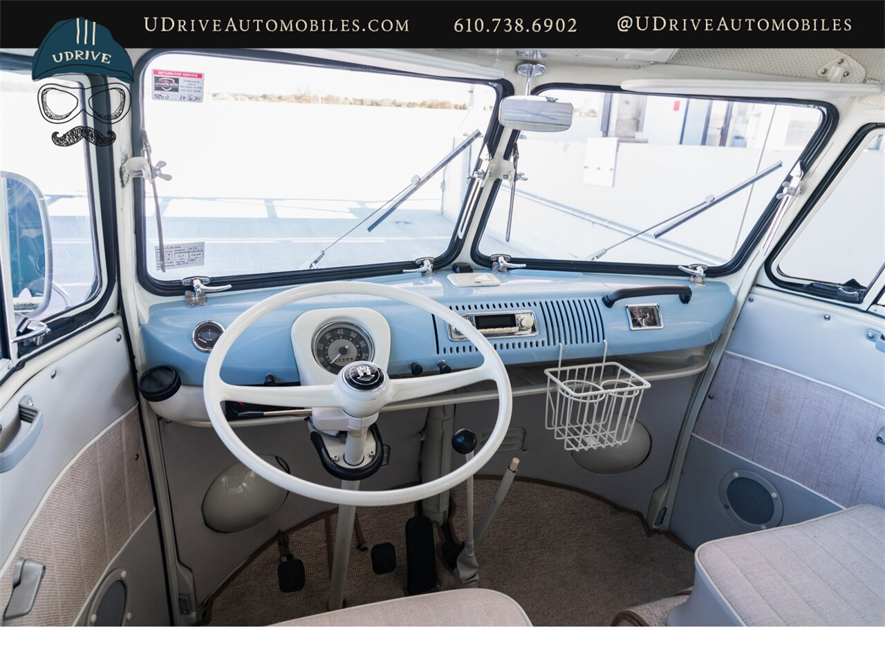 1965 Volkswagen Bus/Vanagon 21 Window Deluxe Transporter  Built By East Coast VW Restorations 1914cc A/C - Photo 30 - West Chester, PA 19382