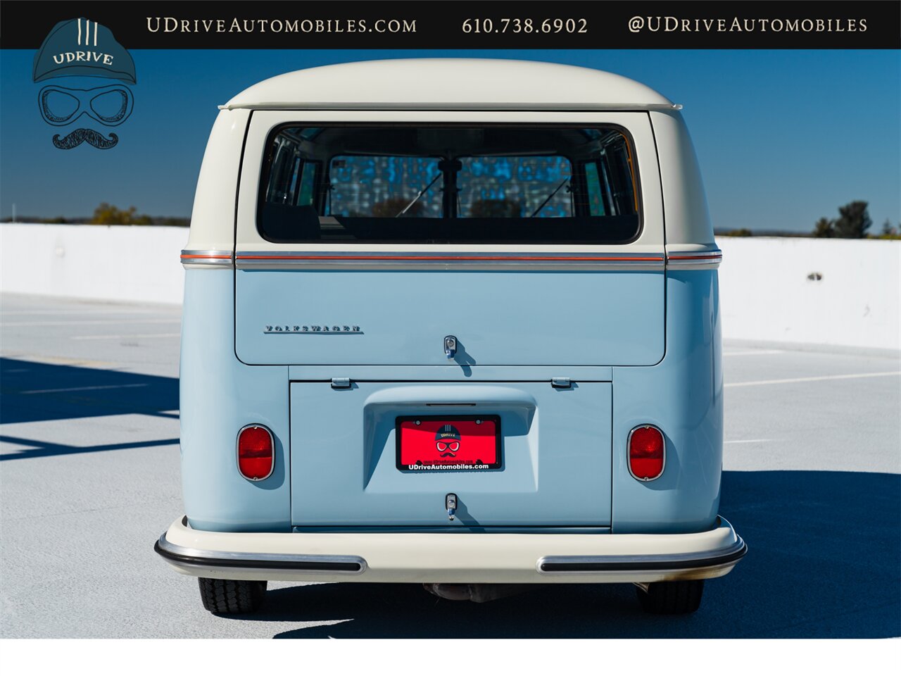 1965 Volkswagen Bus/Vanagon 21 Window Deluxe Transporter  Built By East Coast VW Restorations 1914cc A/C - Photo 22 - West Chester, PA 19382