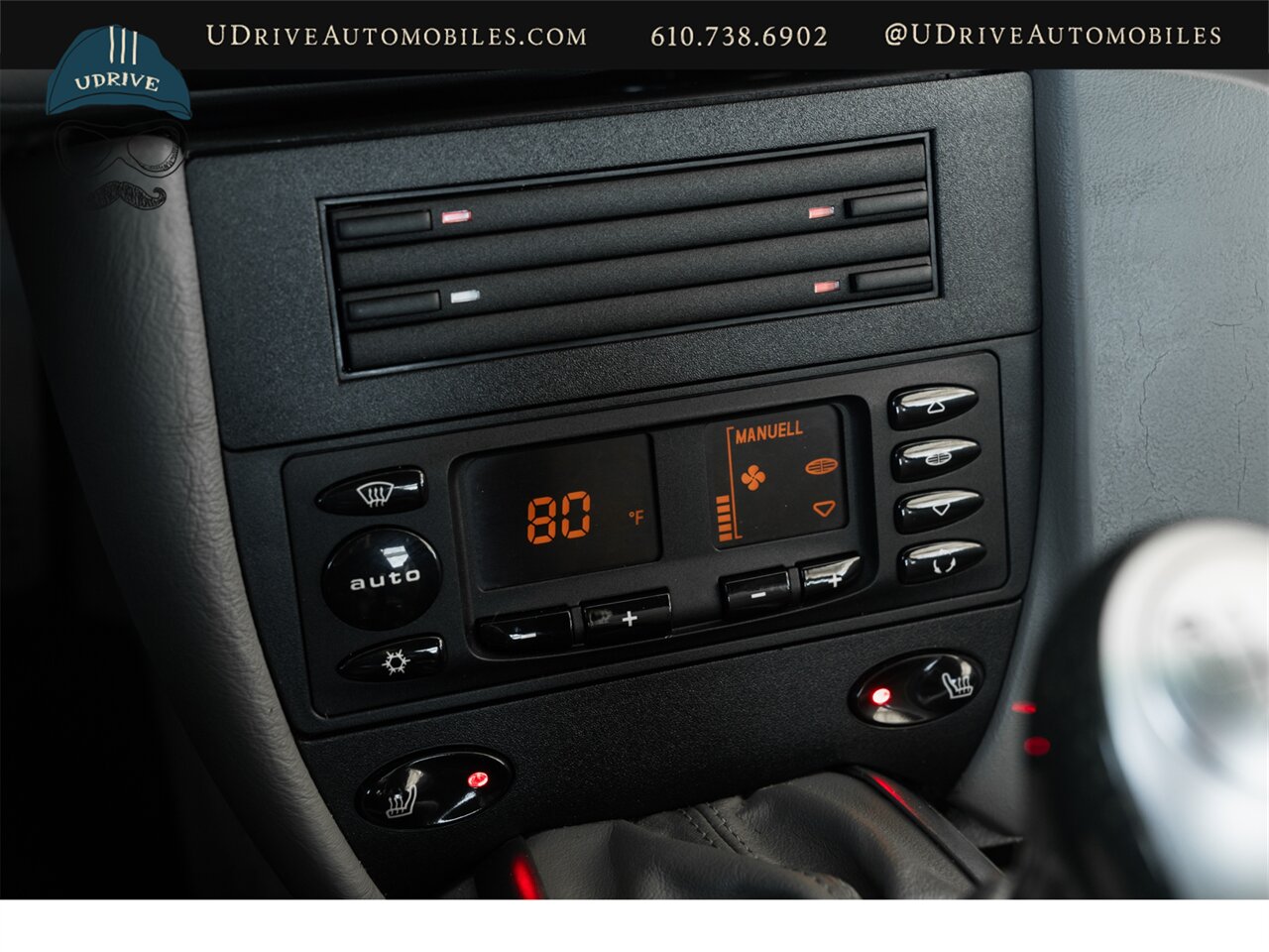 2001 Porsche 911 Turbo  996 Paint To Sample Denim Blue Leather to Sample Linen 1 of a Kind Spec - Photo 38 - West Chester, PA 19382