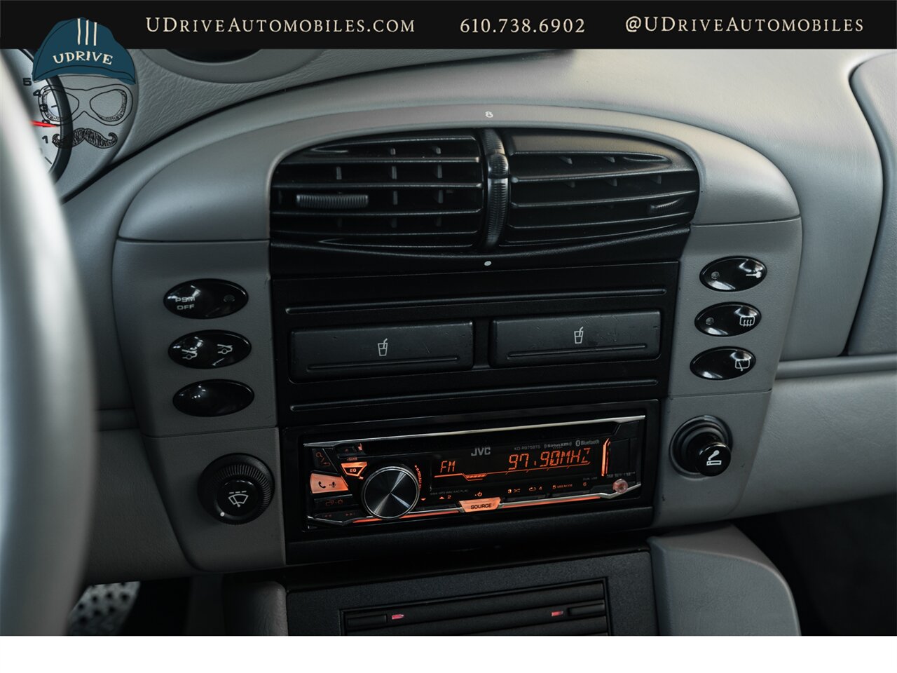 2001 Porsche 911 Turbo  996 Paint To Sample Denim Blue Leather to Sample Linen 1 of a Kind Spec - Photo 37 - West Chester, PA 19382