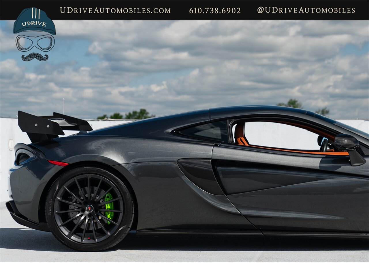 2017 McLaren 570 GT  Carbon Fibre Exterior Pack Sports Exhaust Bowers & Wilkens Audio - Photo 24 - West Chester, PA 19382