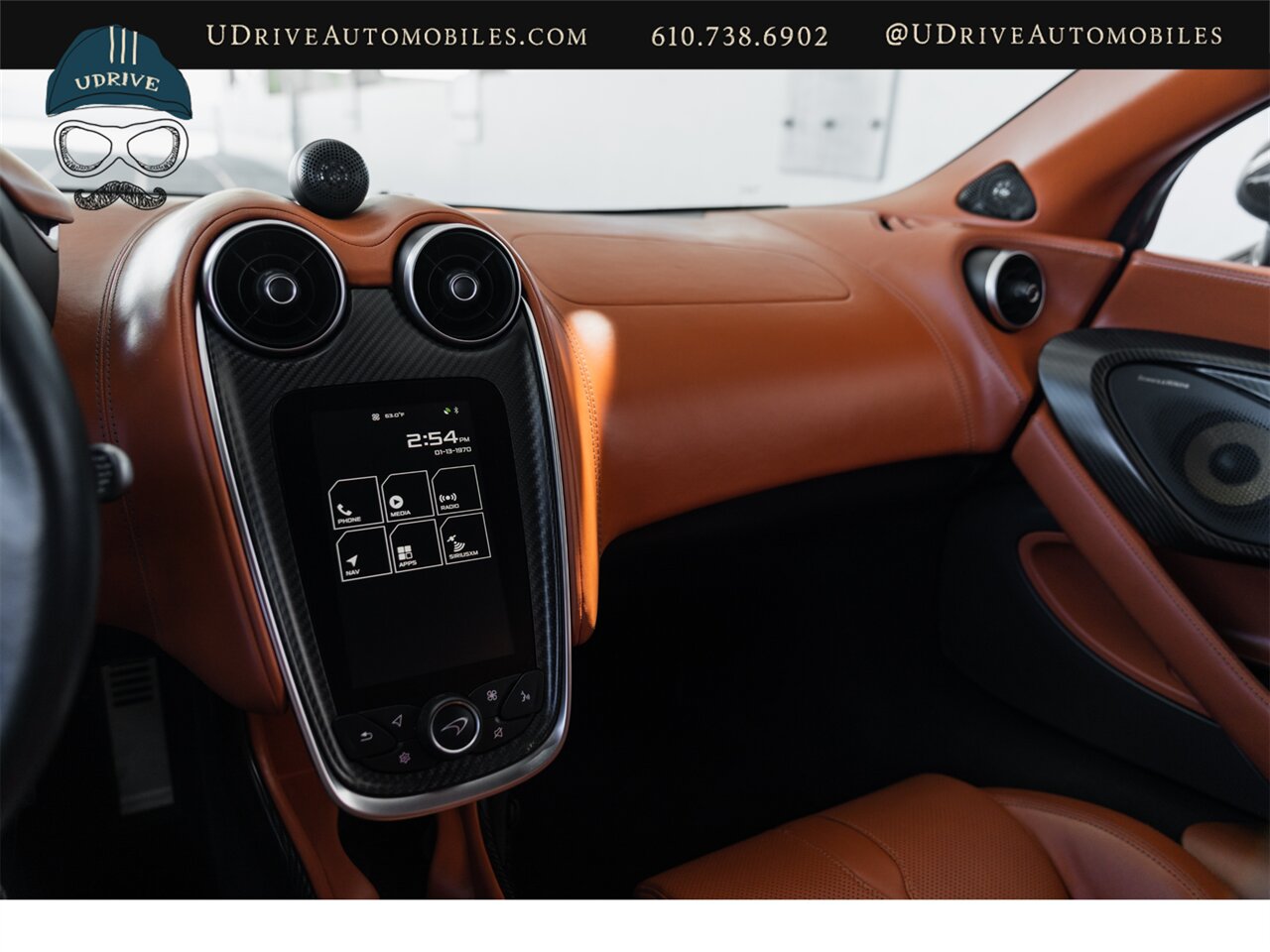 2017 McLaren 570 GT  Carbon Fibre Exterior Pack Sports Exhaust Bowers & Wilkens Audio - Photo 40 - West Chester, PA 19382