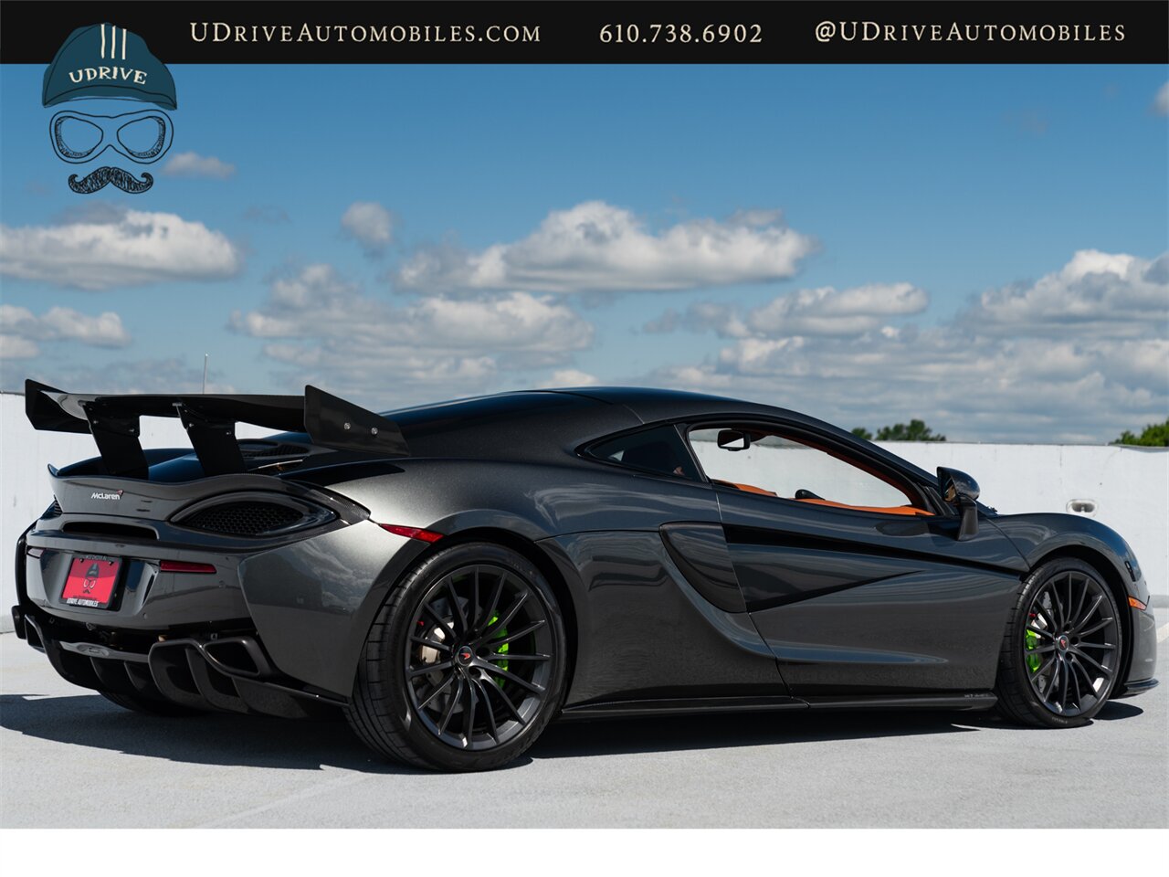 2017 McLaren 570 GT  Carbon Fibre Exterior Pack Sports Exhaust Bowers & Wilkens Audio - Photo 25 - West Chester, PA 19382